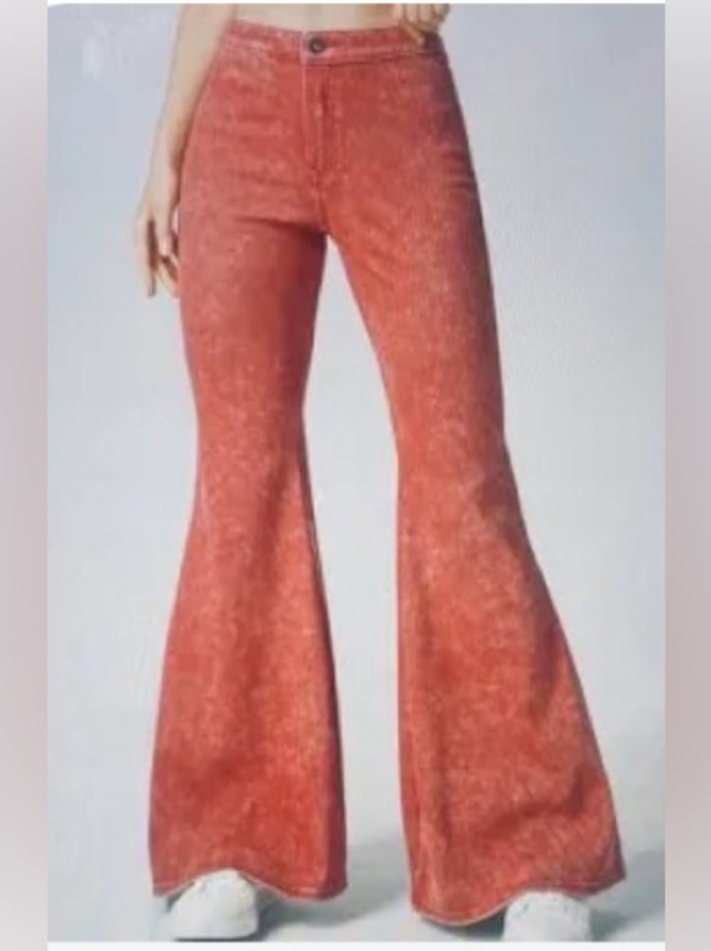 Salmon Pink/orange COLOR DISTRESSED 
SOFT stretchy zip fly jeans size Medium
